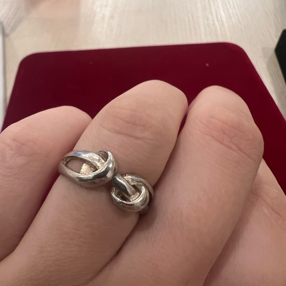 Vintage knot sterling silver ring